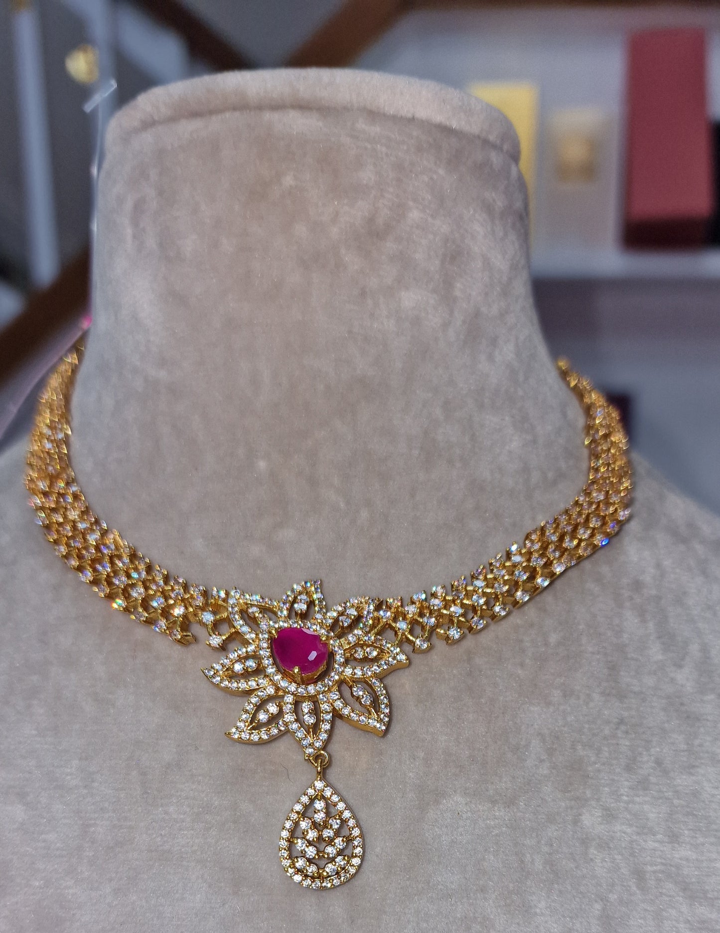 INDIAN STYLISH, GOLD PLATED JEWELLERY, STUDDED WITH FANCY STONES NECKLACE N EARRINGS