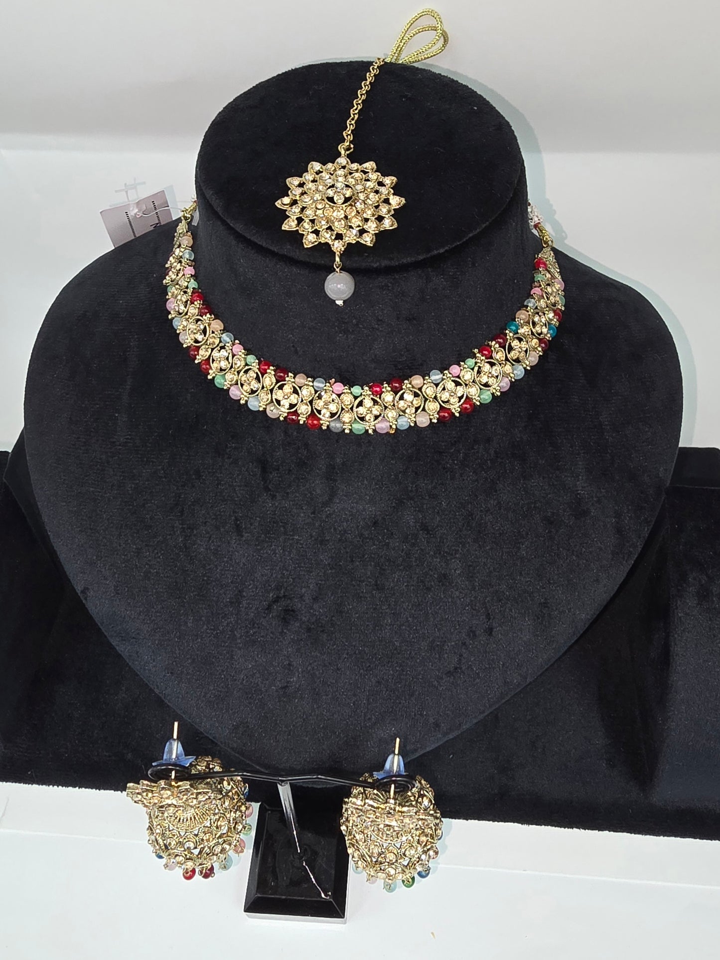 Light Choker set with Jhumkas and Tikka