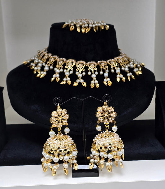 Golden pearl jarau set
