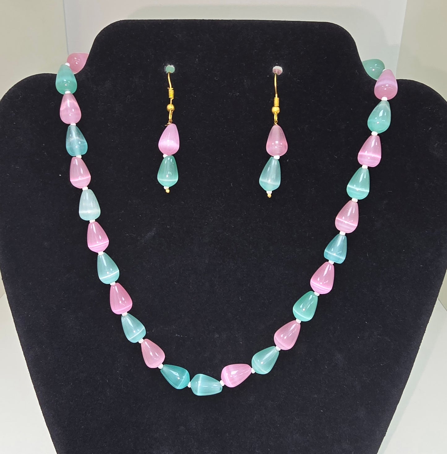 Designer 2 shaded cone shaped pearl necklace n earrings