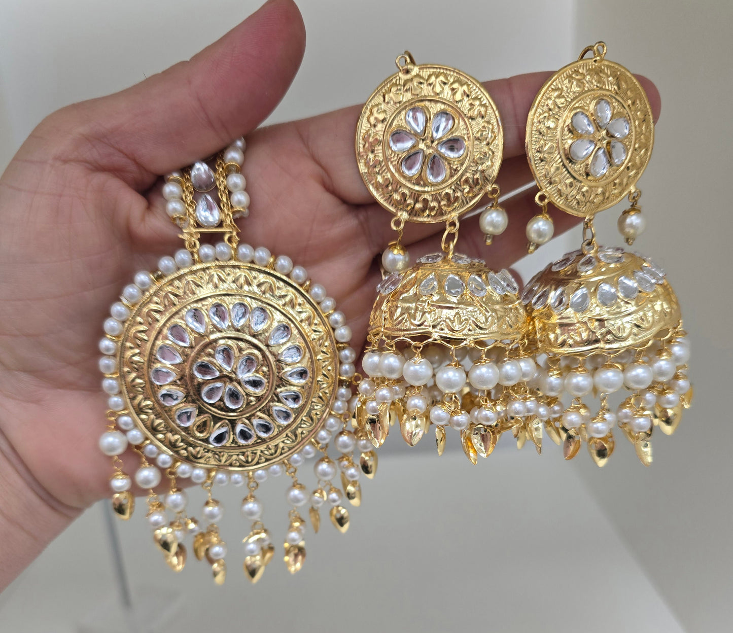Fancy tikka and jhumka set