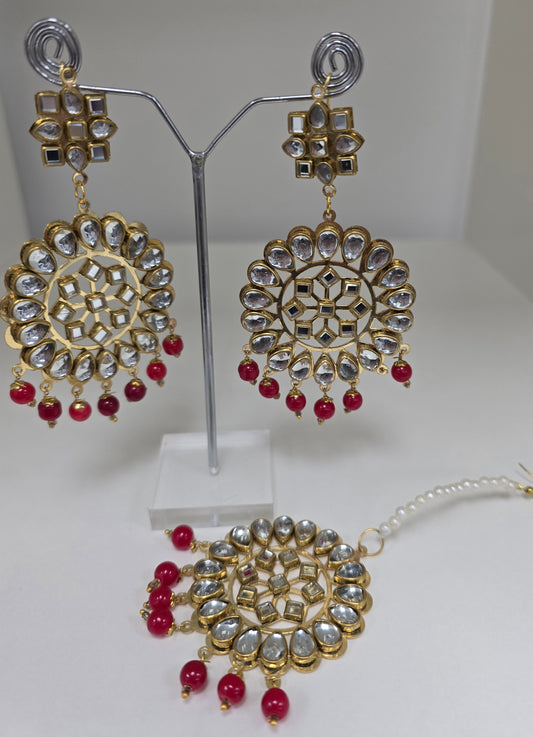 Fancy kundan  tikka and earrings set