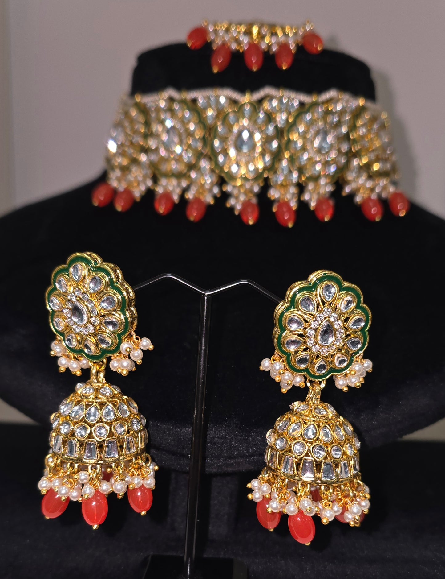 Choker sets with jhumka and Tikka
