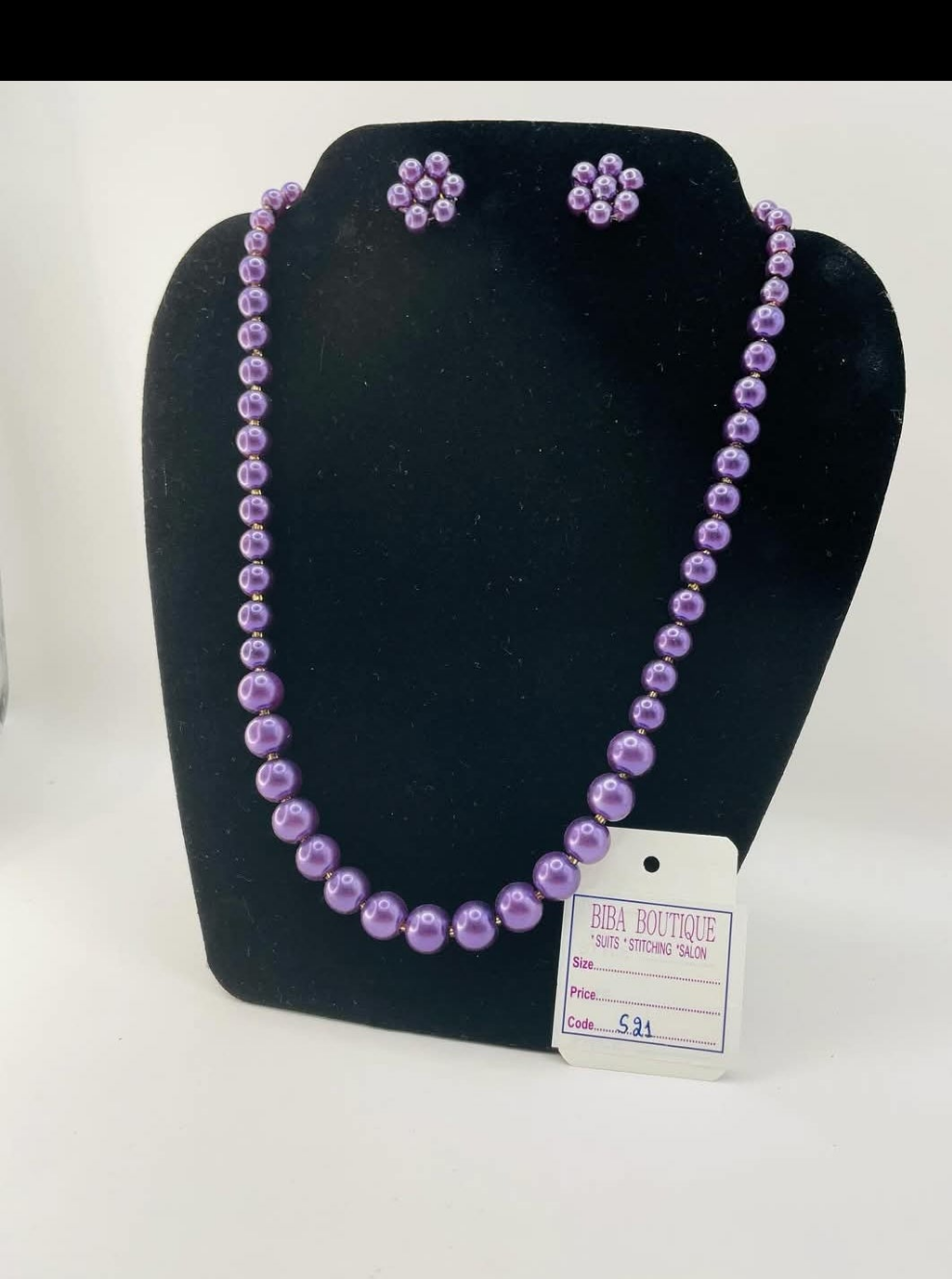 Pearl sets in 8 different colours