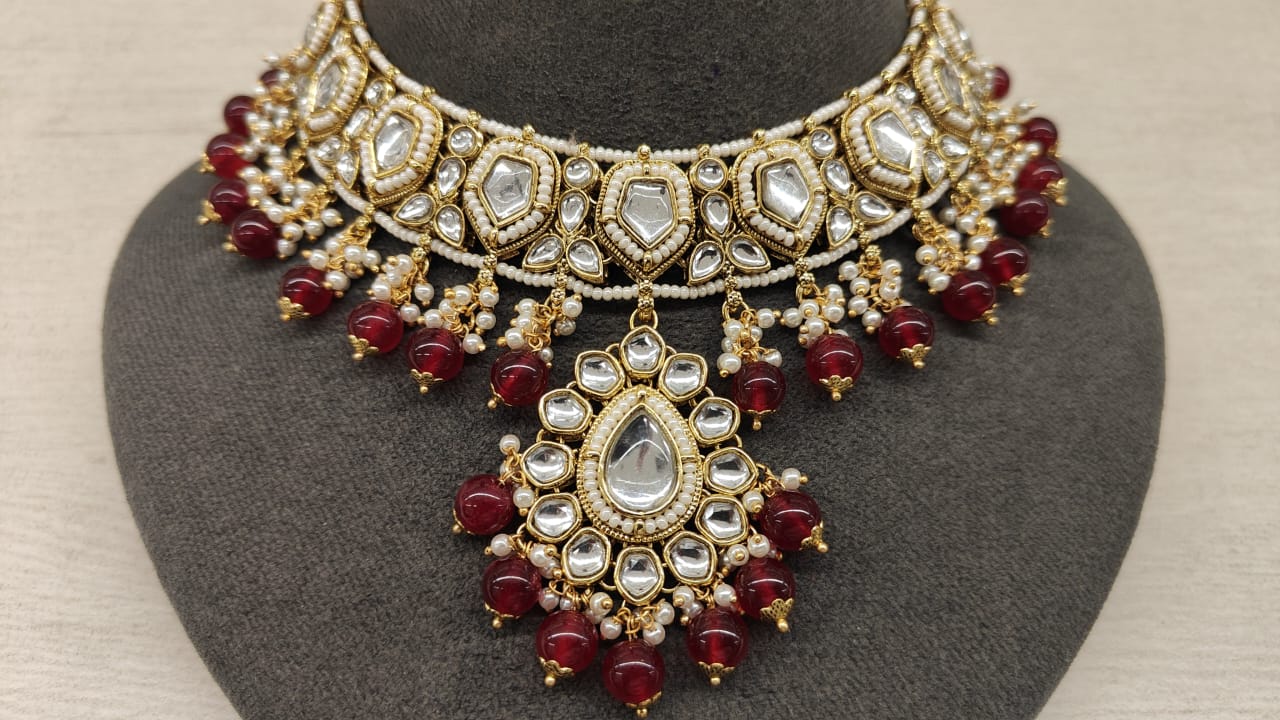 Indian, kundan studded, light weight, Party Wear jewellery Sets with matching Earrings and Tikka