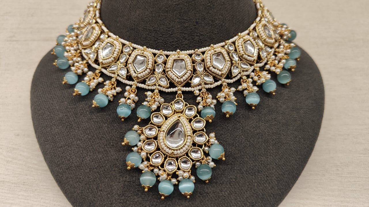 Indian, kundan studded, light weight, Party Wear jewellery Sets with matching Earrings and Tikka