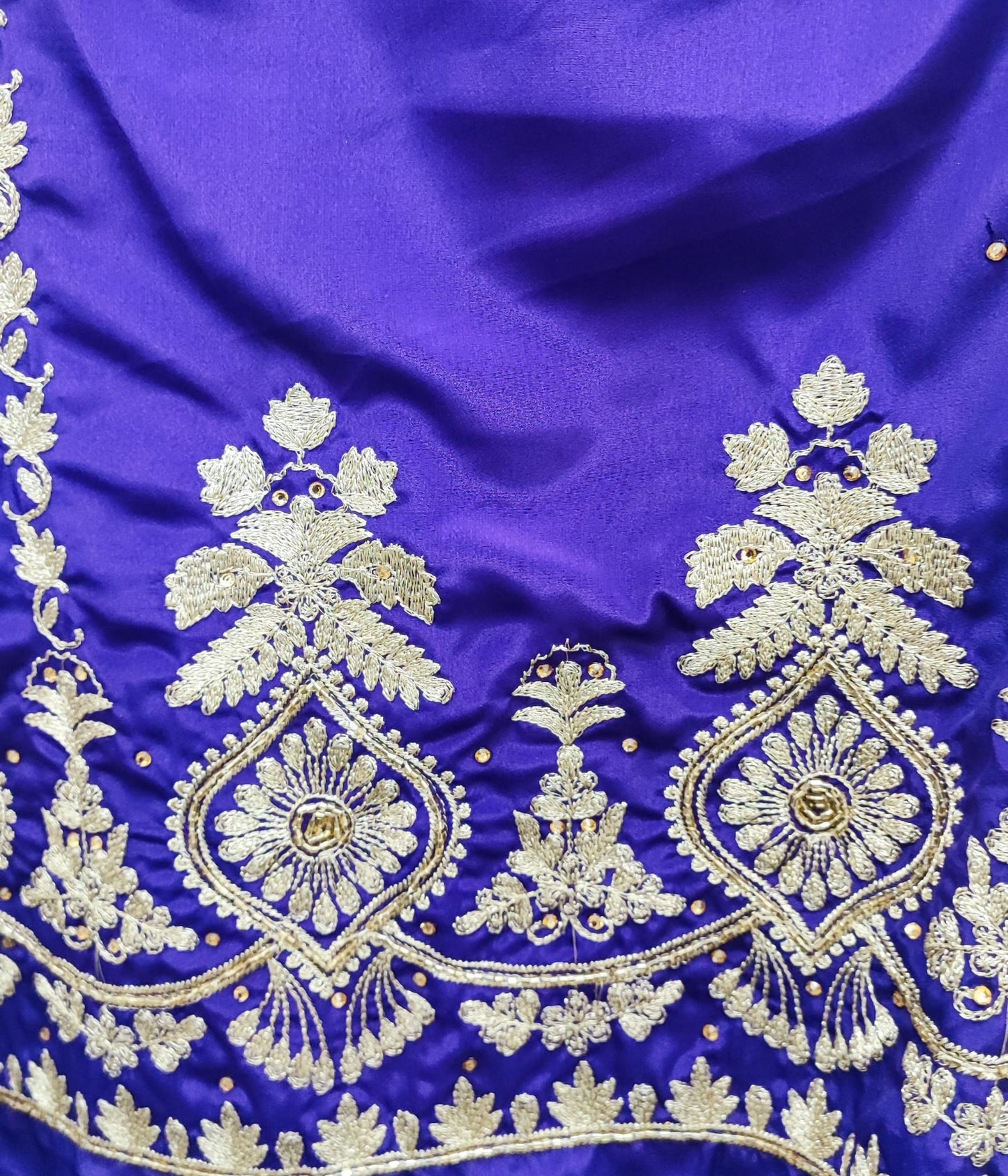 Unstitched dress material in washable silk in 2 colours