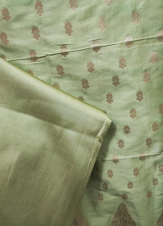 Unstitched 3 piece dress material in washable silk