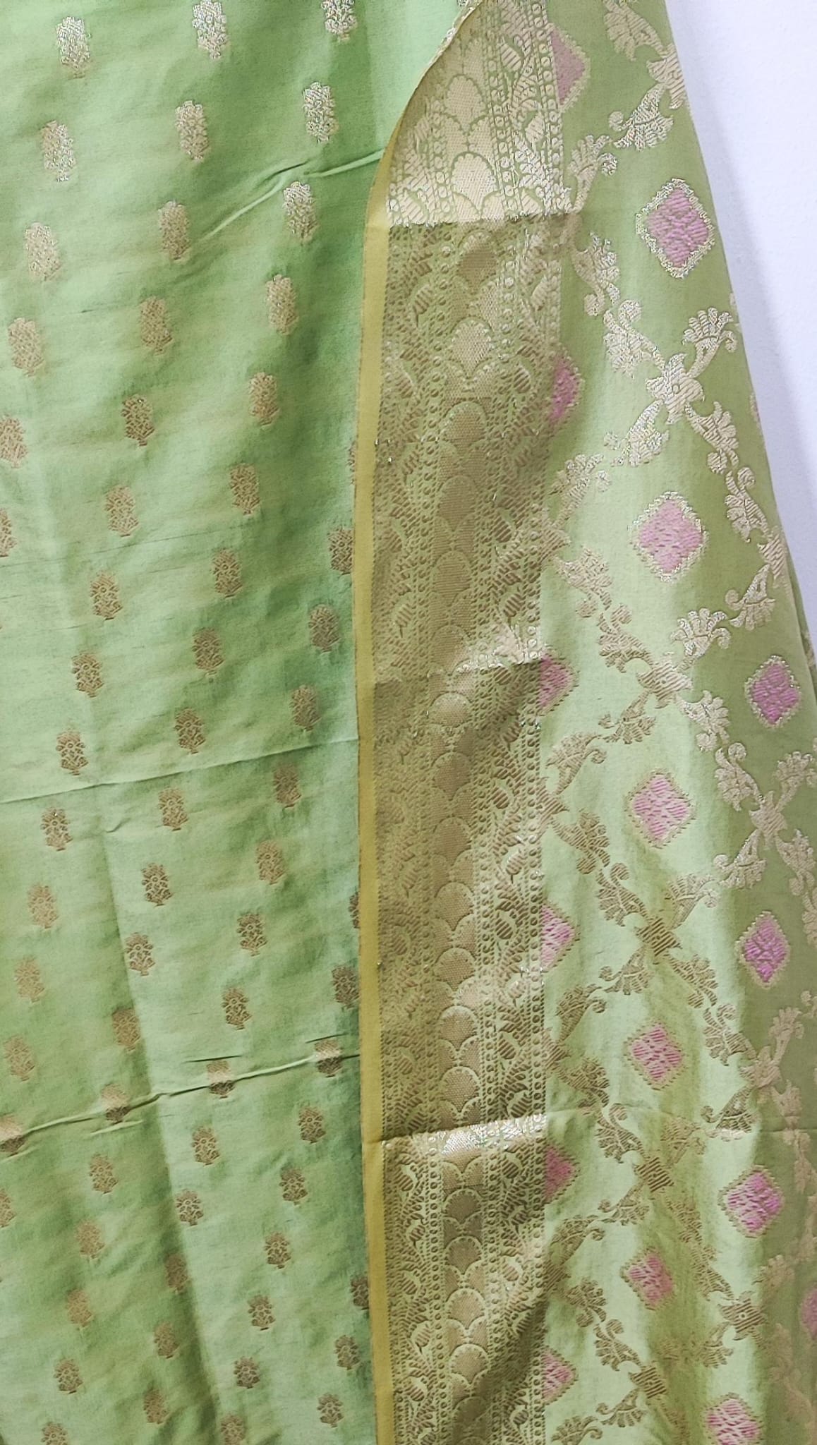 Unstitched 3 piece dress material in washable silk