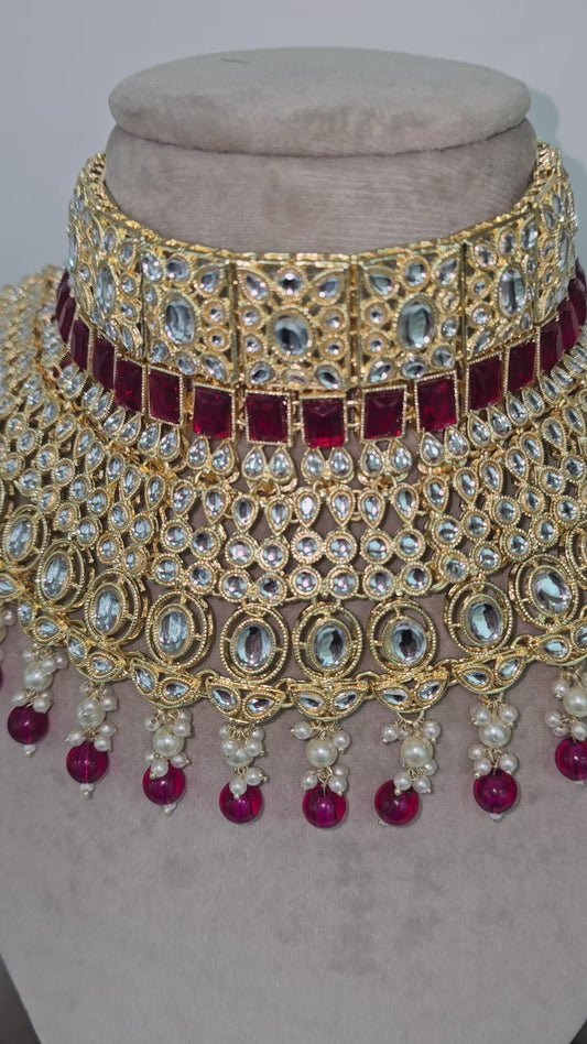 Bridal set in kundan stones and dark pink pearls in choker style