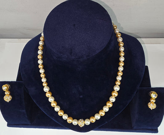 Designer Pearl set in double shade