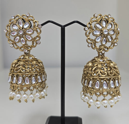 Fancy jhumke